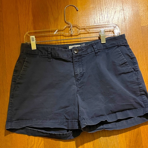 Blue Women’s size 6 Shorts, Old Navy - Picture 1 of 7